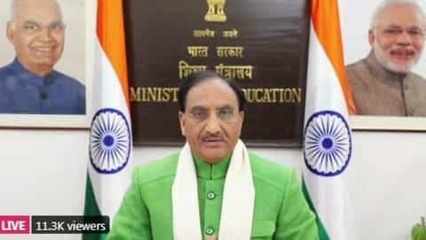 Students ध्यान दें; CBSE कक्षा 10, 12 परीक्षा की डेटशीट जारी, देखें पूरा परीक्षा कार्यक्रम