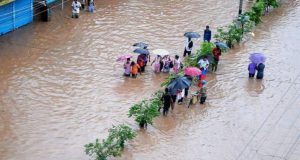 असम: बाढ़ और भूस्खलनों के कारण पूर्वोत्तर भारत में तबाही, चार लाख लोग प्रभावित