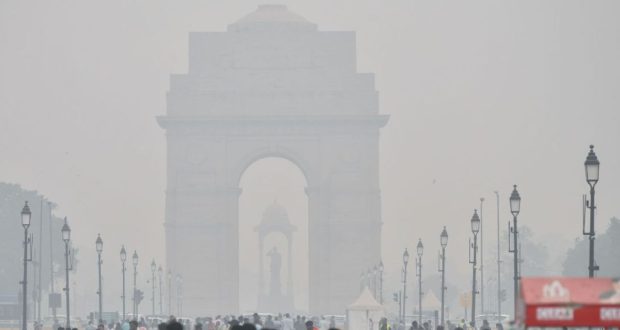 Delhi Air Quality continues to be in dangerous