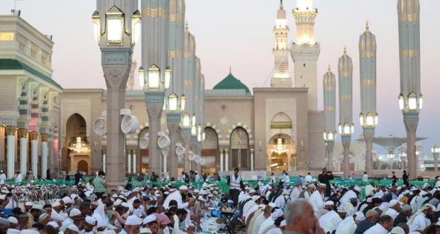 20 million Muslims packed the Prophet’s Mosque