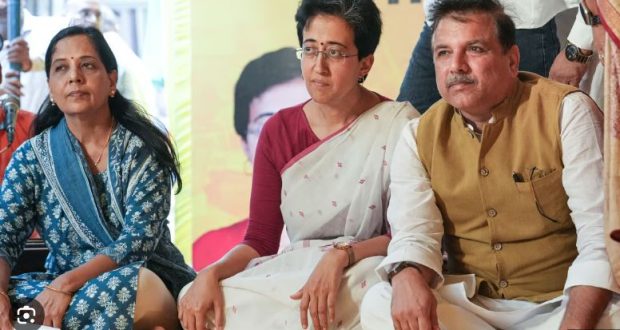 संजय सिंह की चुनौती ‘अगर सांसदों में हिम्मत है तो…’