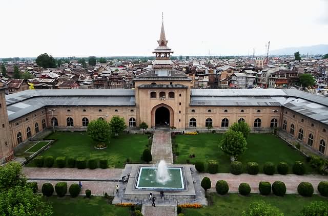 jama masjid sri nagar