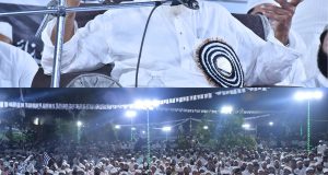 मदरसों से देश को आज़ाद कराने की आवाज़ उठी थी