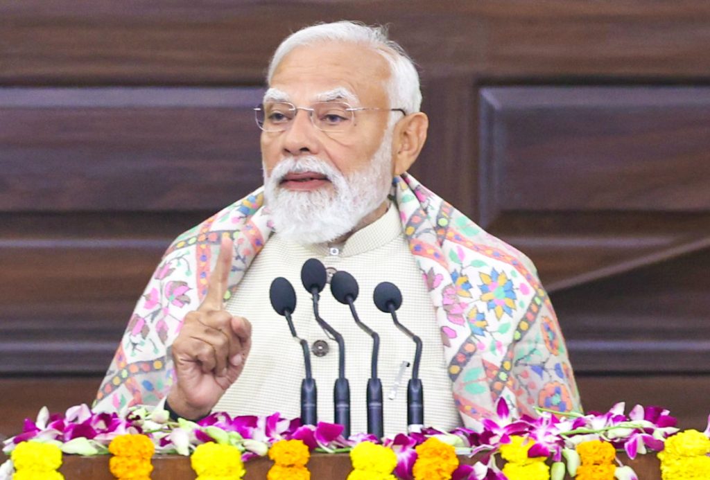 मोदी