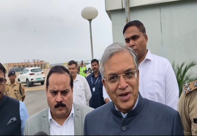 up-lucknow-cec-gyanesh-kuamar-visit-gen-z