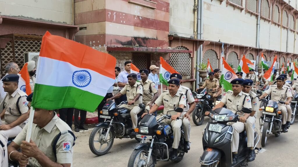 message-of-patriotism-resonates-at-railways-tirang