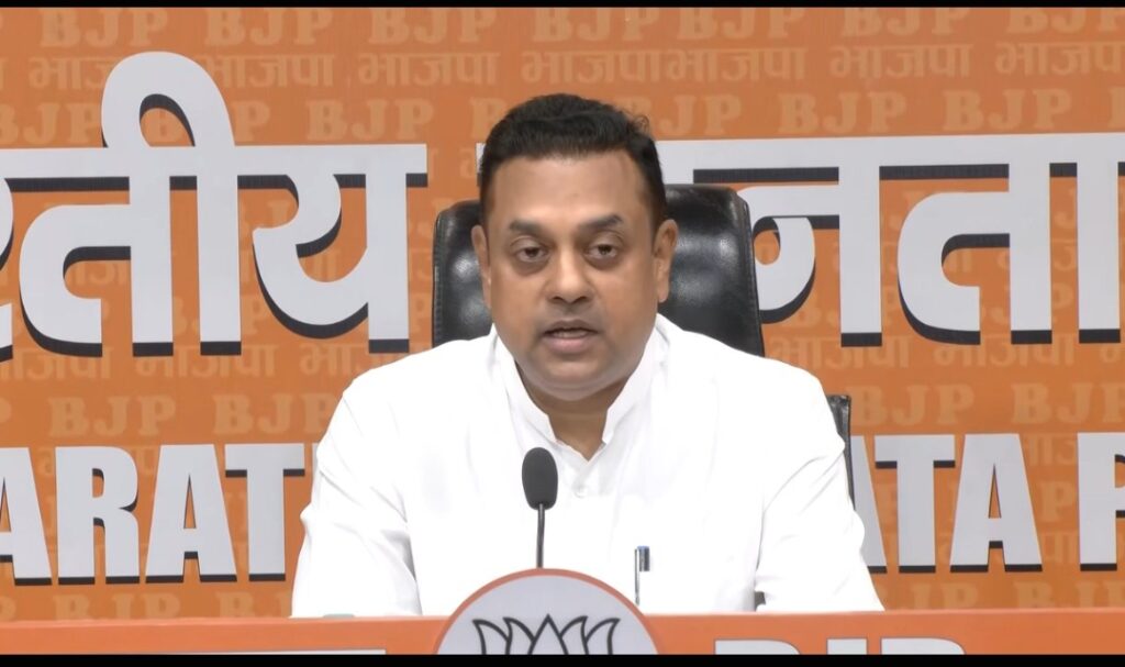 bjp-takes-congress-roar-in-par