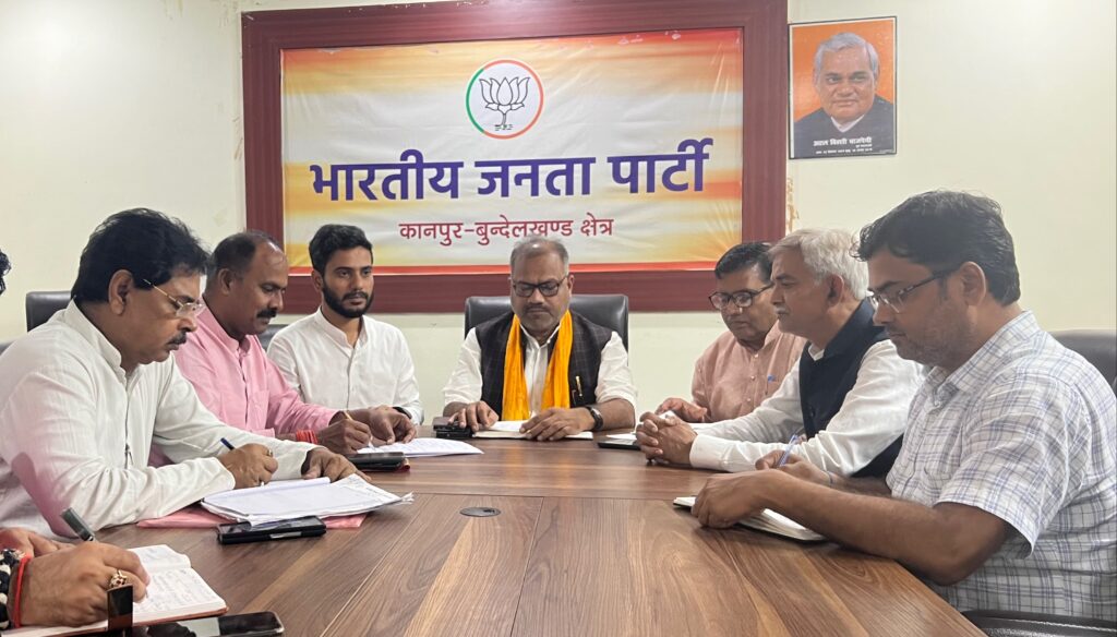 man-ki-baat-program-booths