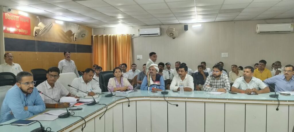 up-fatehpur-meeting-of-harvester-owners