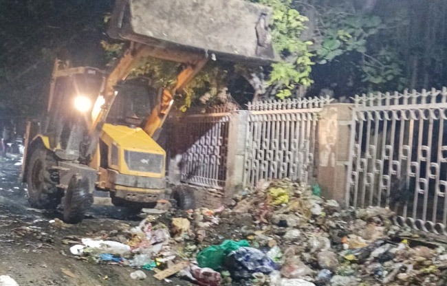 -300-tonnes-garbage-removed