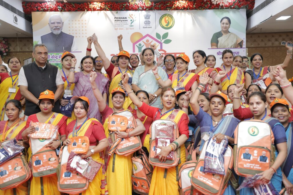 cm-anganwadi-workers