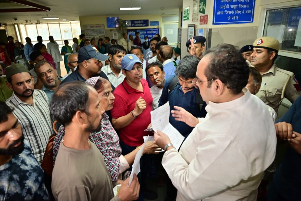 inspects-gb-pant-hospital-reviews-medicine