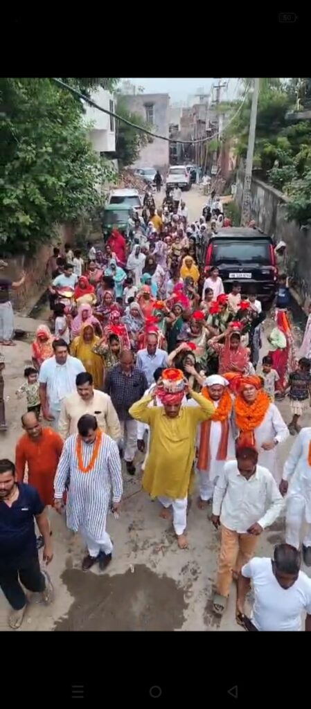 kalash-vandan-yatra-of-sant-sh