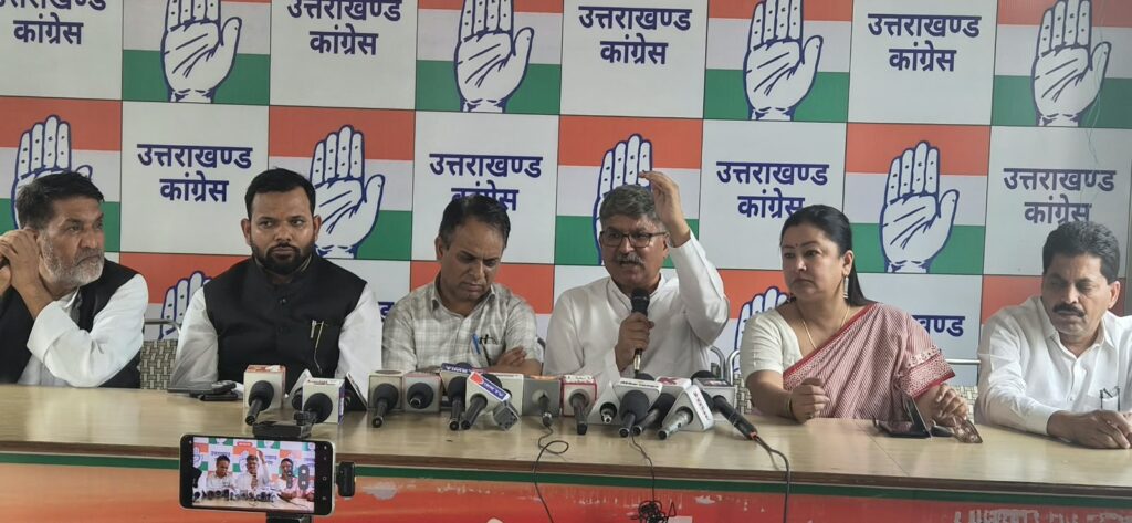 uk-political-cong-sir