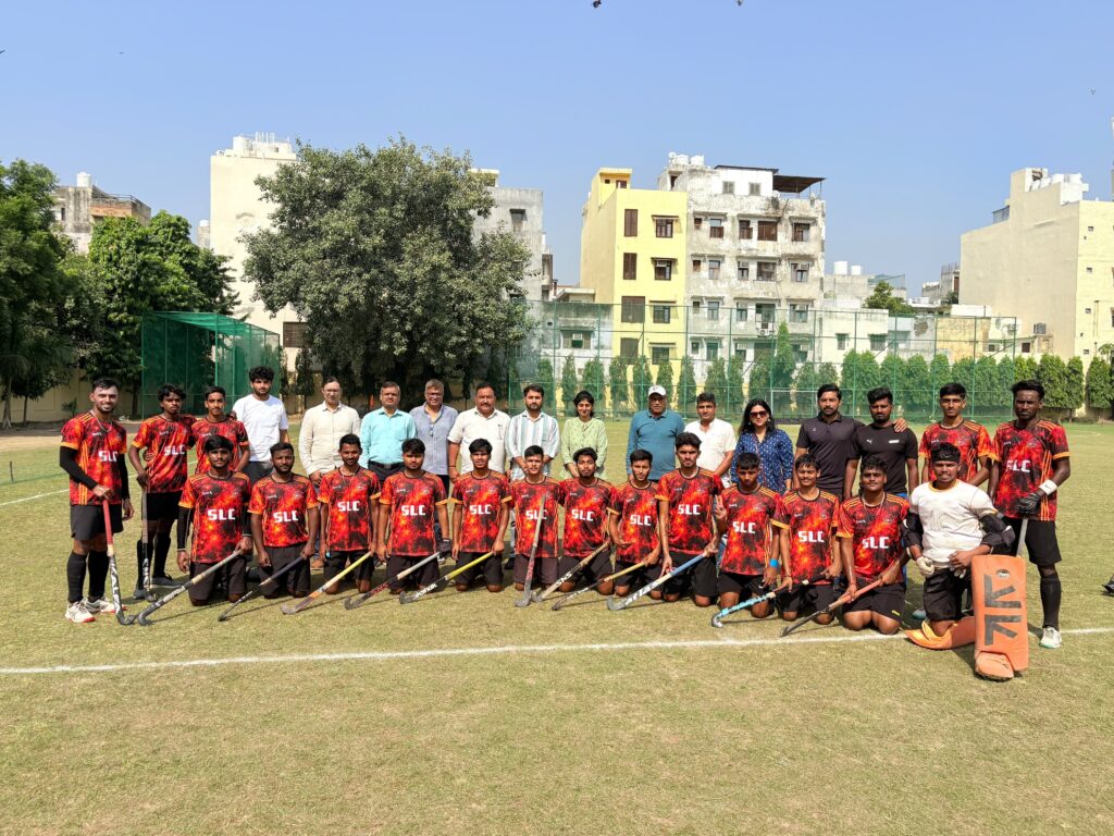 sports-hockey-du-inter-collage-tournament