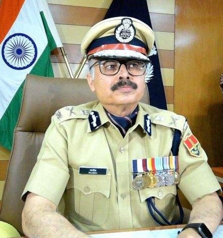 dgp-commends-police-personnel-