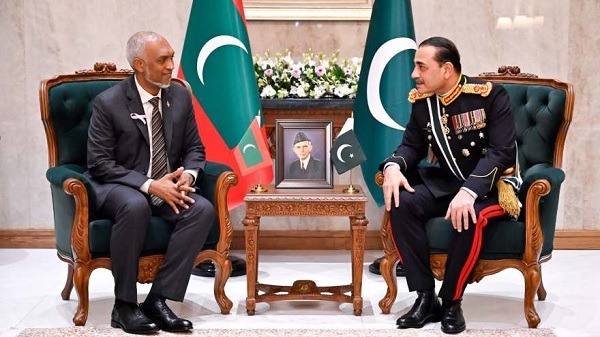 pakistan-army-chief-maldivian-president-muizzu-mee